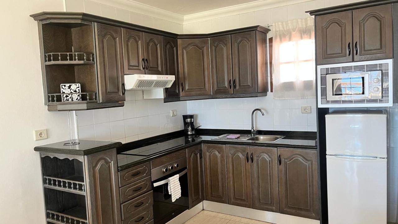 La Cumbre8A- 2 Bed-2 Bath - 1St Fl.- Air-Con-Wi-Fi Apartment Puerto del Carmen  Ngoại thất bức ảnh